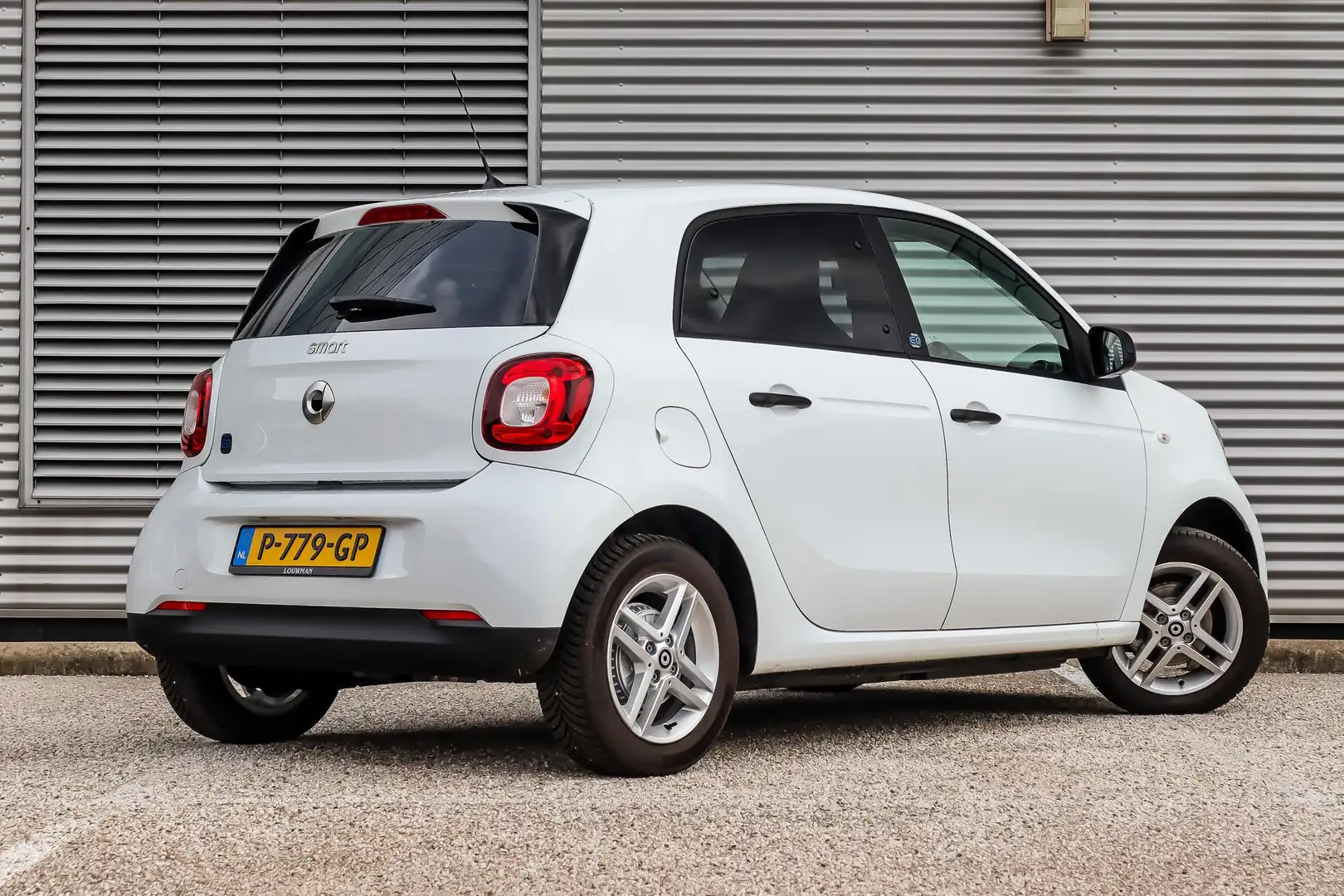 smart forFour EQ Essential 18 kWh Alb - 2