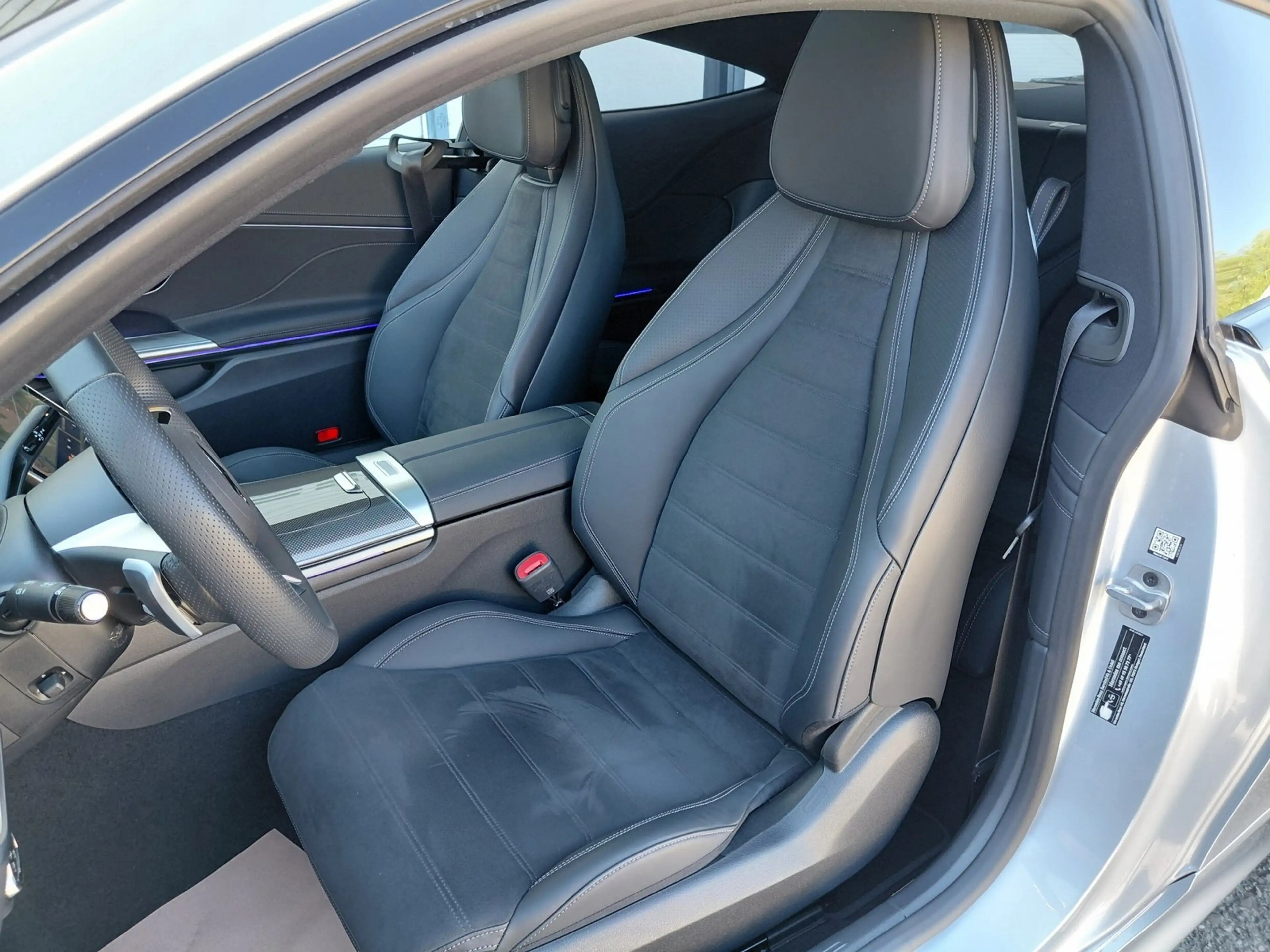 Mercedes-Benz CLE 200 4M AMG/Distron/Night/Dig.Light/360/Sound — photo 15