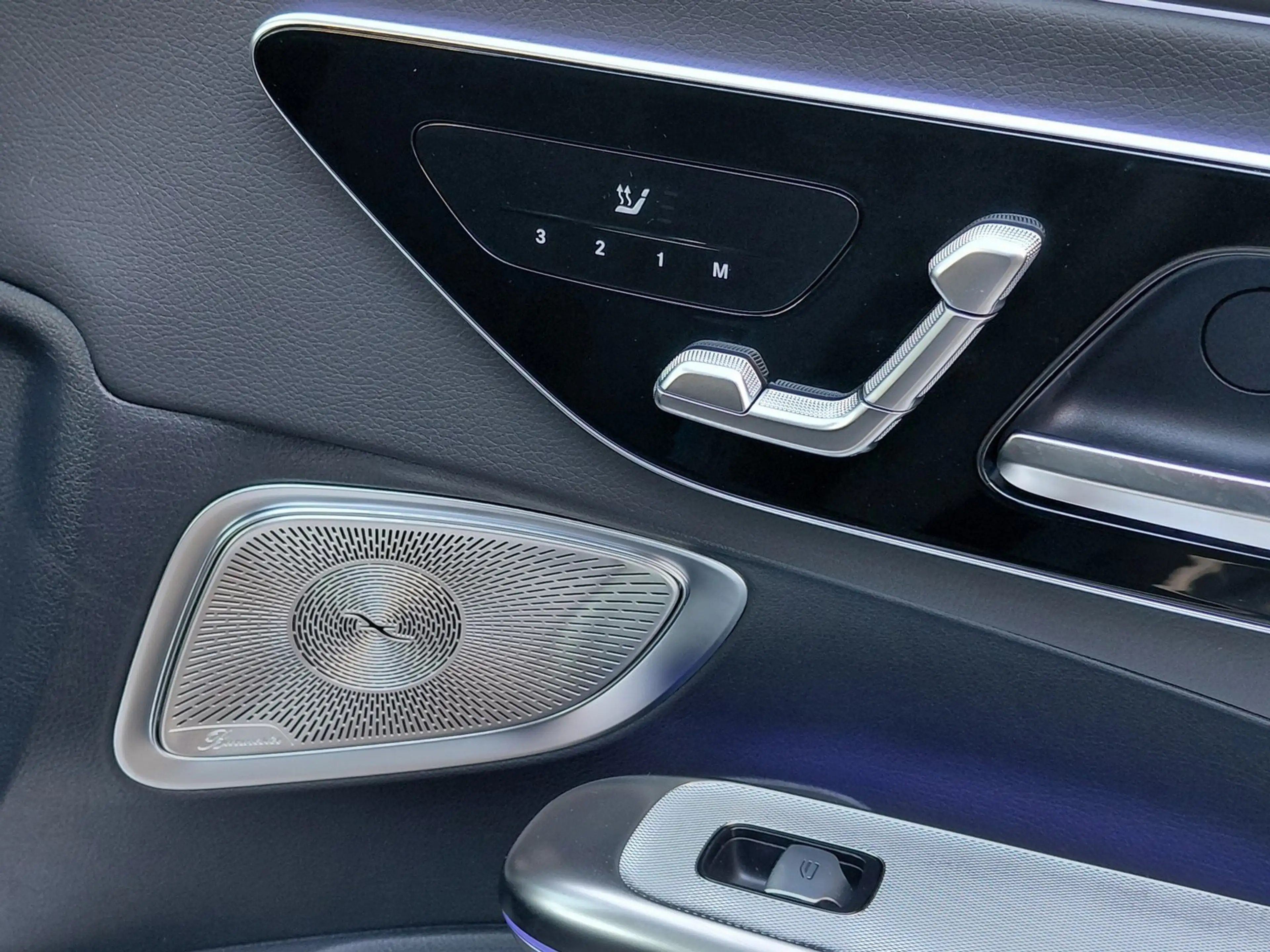 Mercedes-Benz CLE 200 4M AMG/Distron/Night/Dig.Light/360/Sound — photo 13