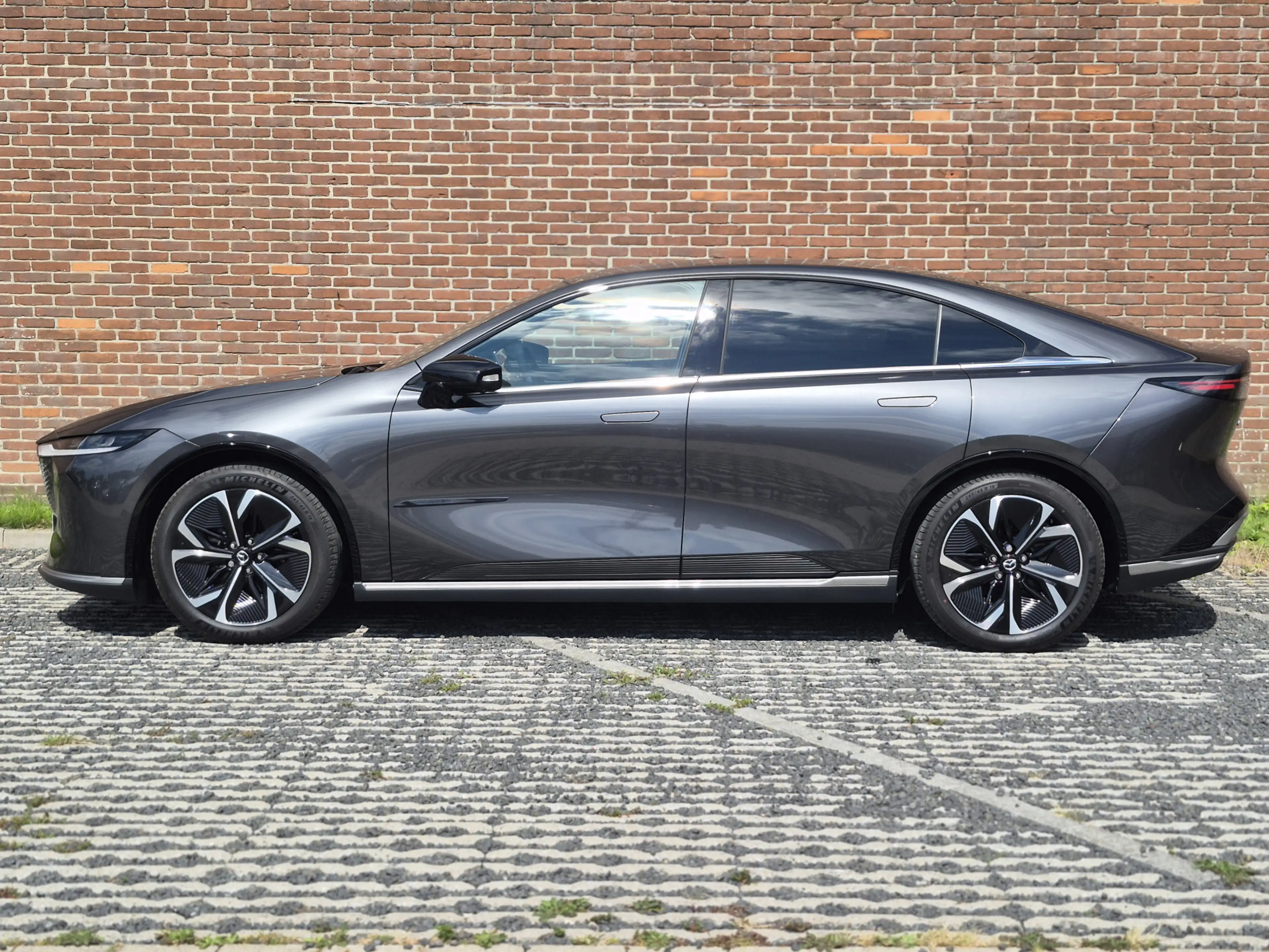 Mazda 6e Takumi Long Range 80 kWh — photo 3