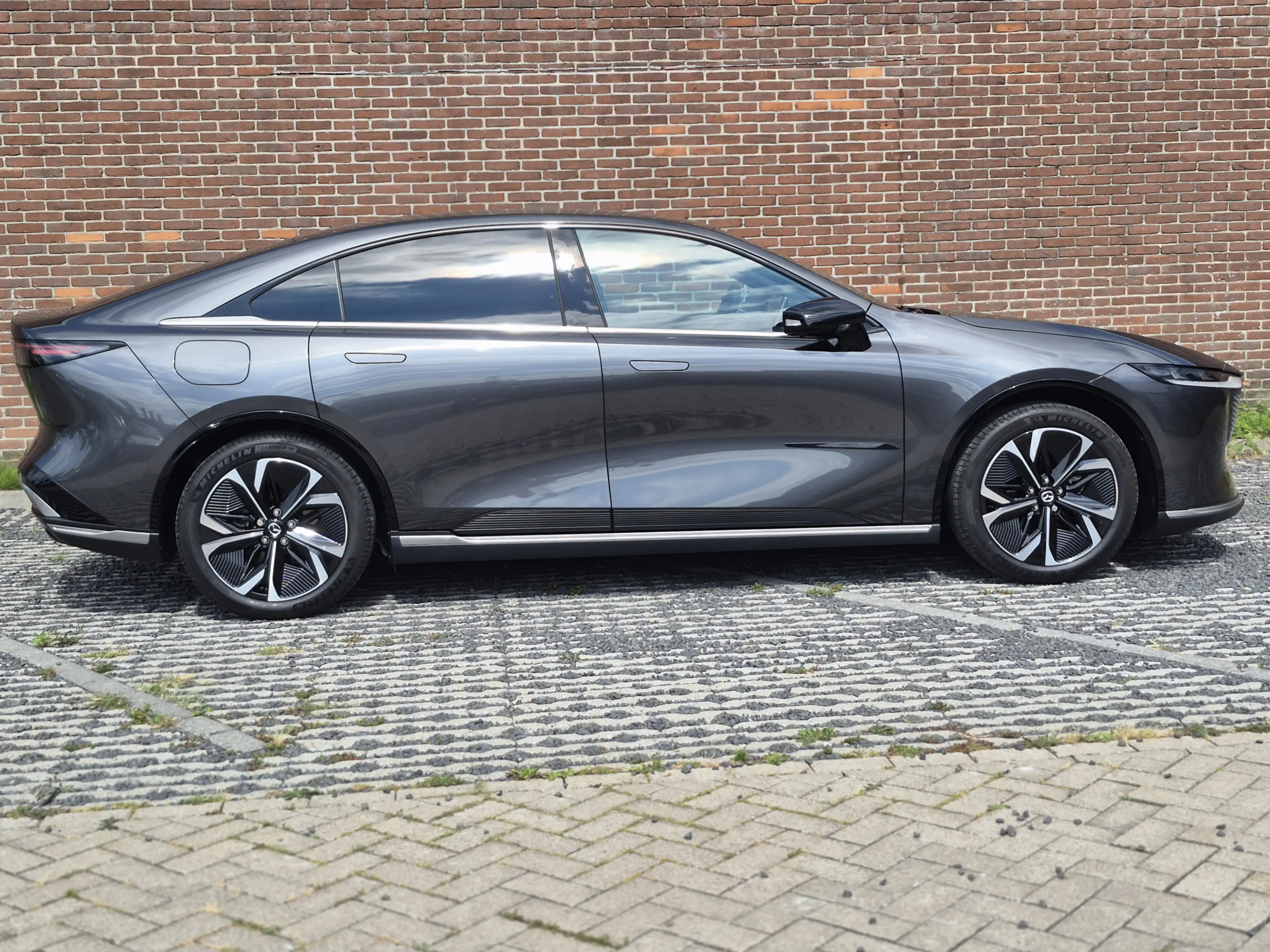 Mazda 6e Takumi Long Range 80 kWh — photo 4