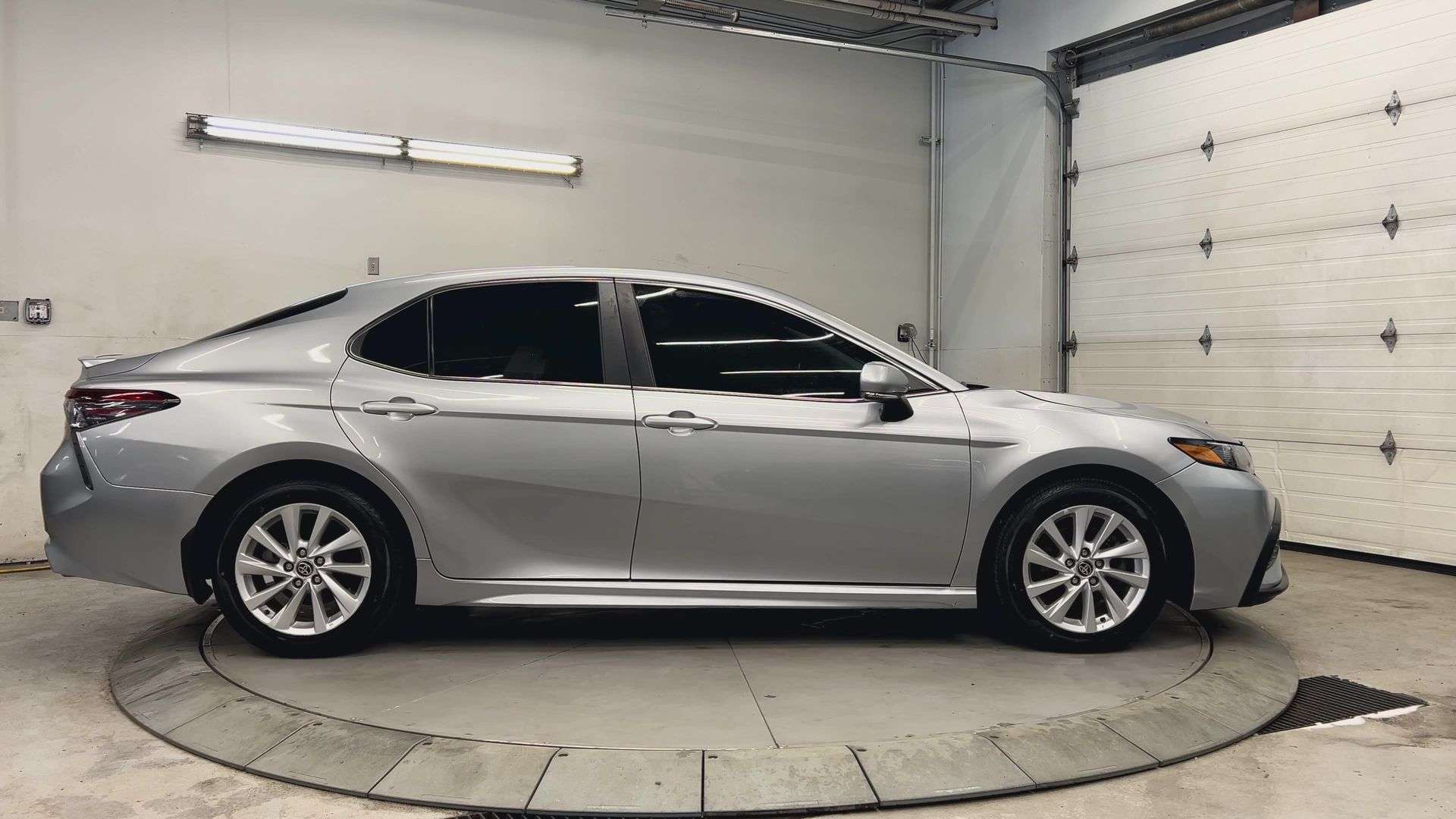 2021 Toyota Camry Sedan