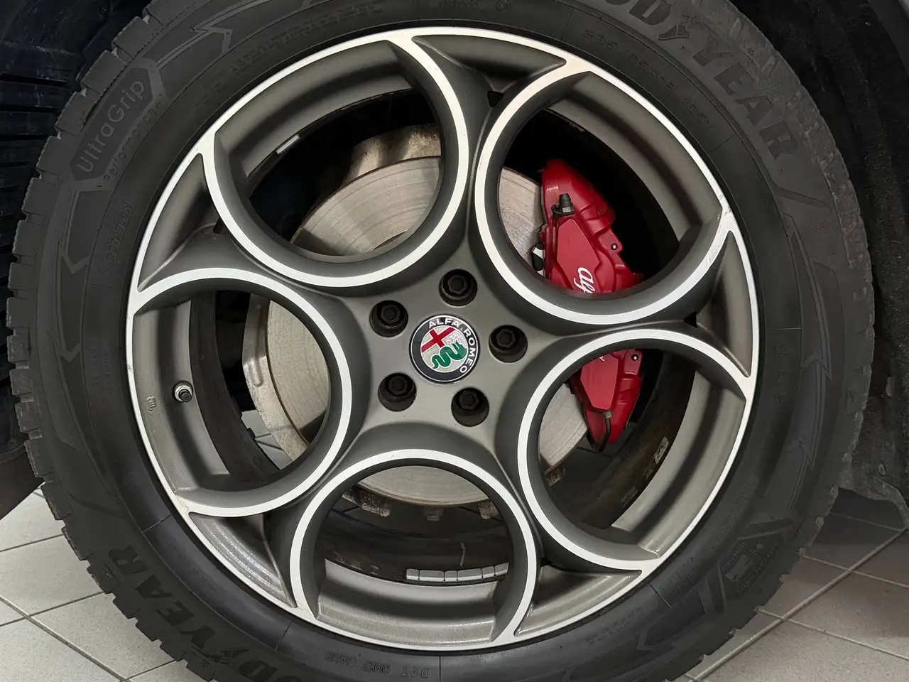 Alfa Romeo Stelvio 2021 — фото 15