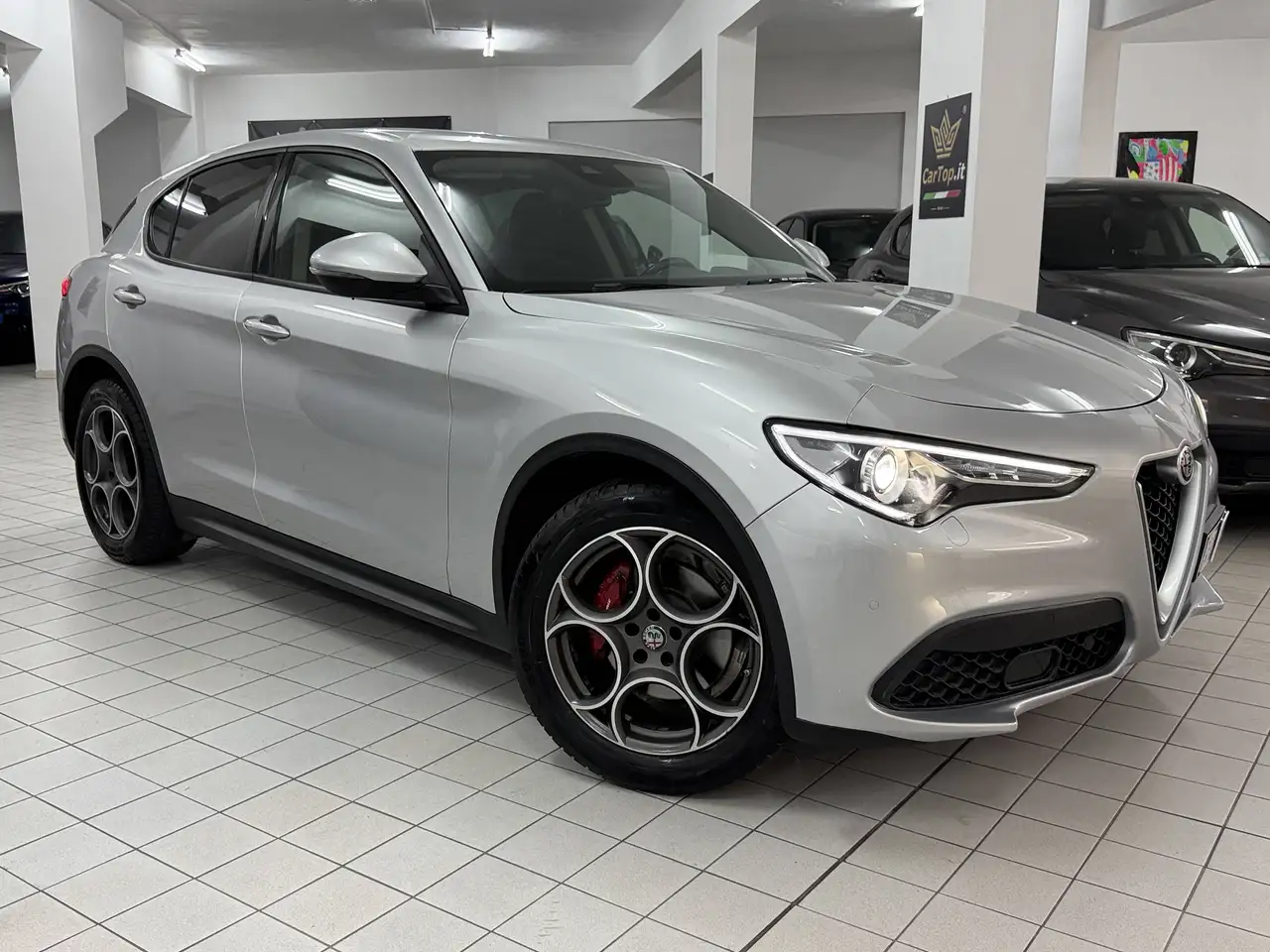 Alfa Romeo Stelvio 2021
