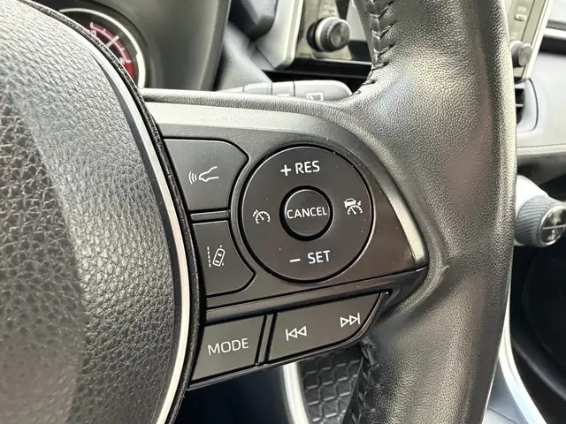 Toyota Rav4 view 6