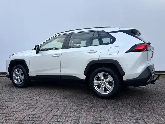 Toyota Rav4 view 11