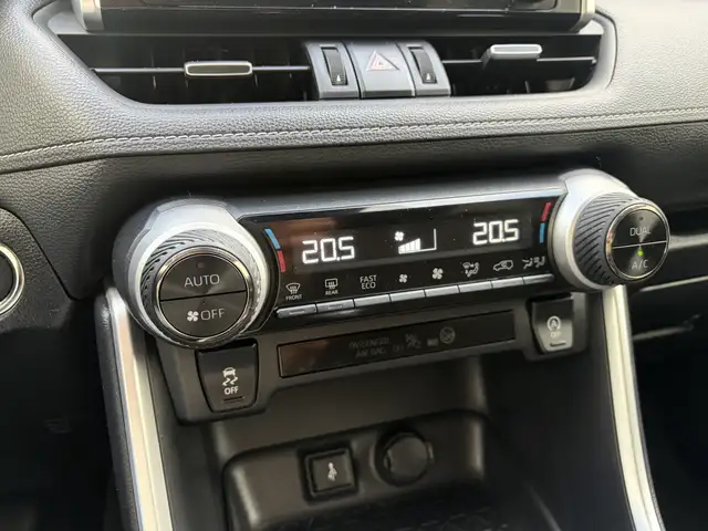 Toyota Rav4 view 26