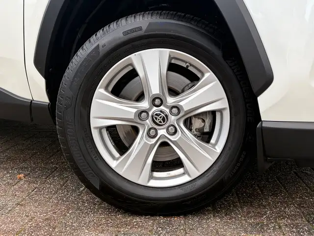 Toyota Rav4 view 19