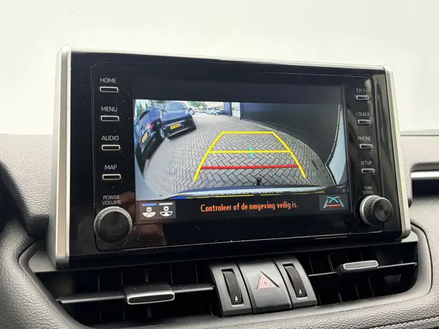 Toyota Rav4 view 5