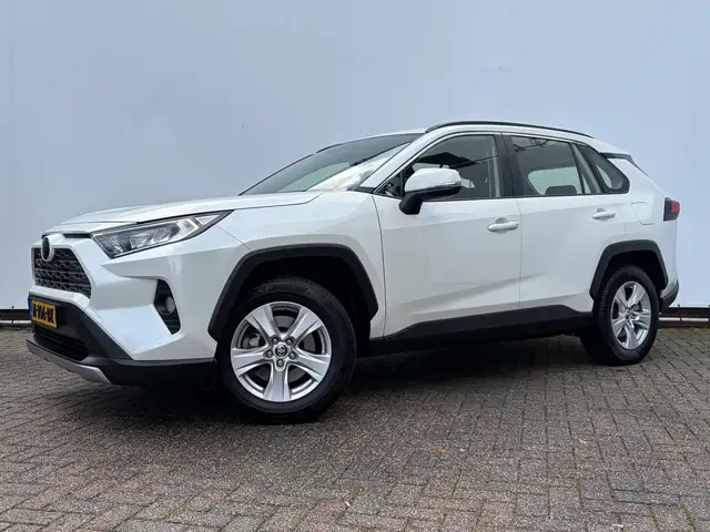 Toyota Rav4 view 12