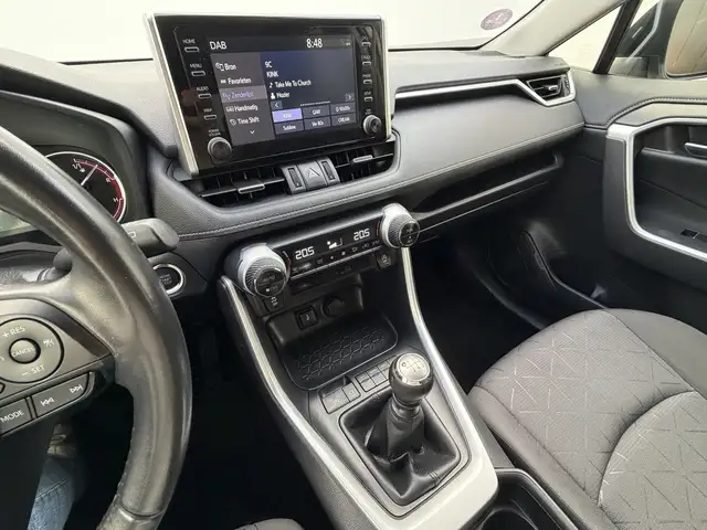 Toyota Rav4 view 22