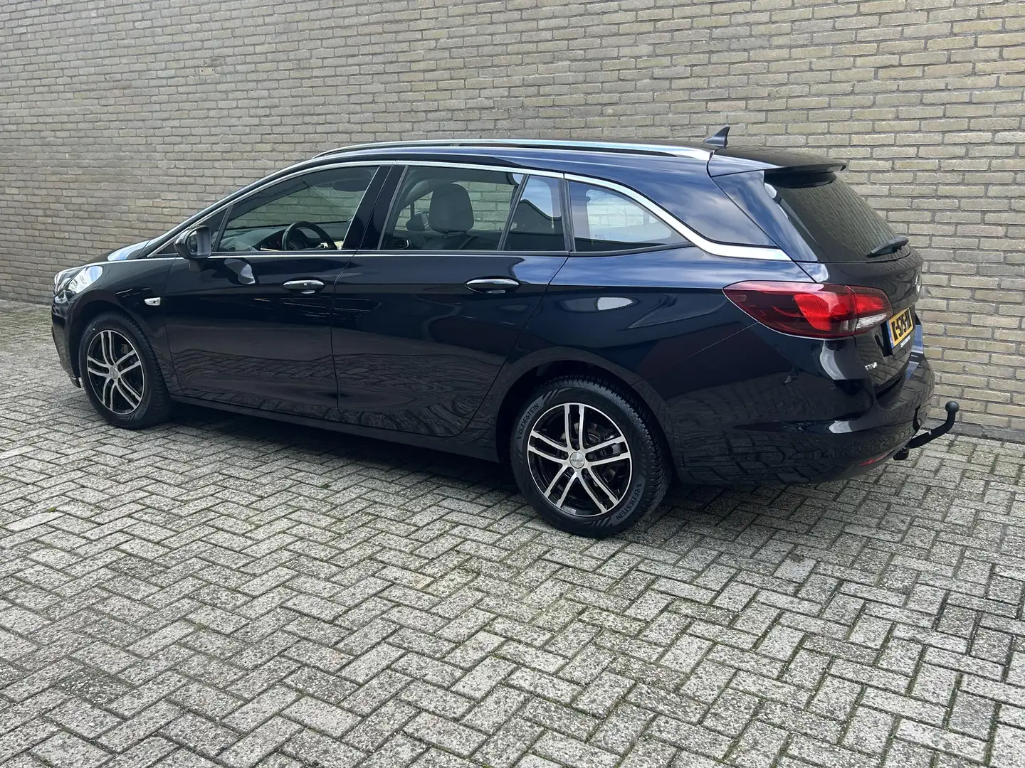 Opel Astra Sports Tourer 1.4 Turbo 150pk Innovation | Navigat Bleu - 2