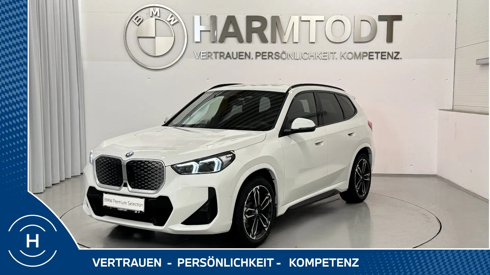 BMW iX1 eDrive20 *M-Sportpaket* Weiß - 1