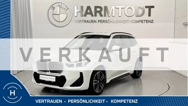BMW iX1 eDrive20 *M-Sportpaket*