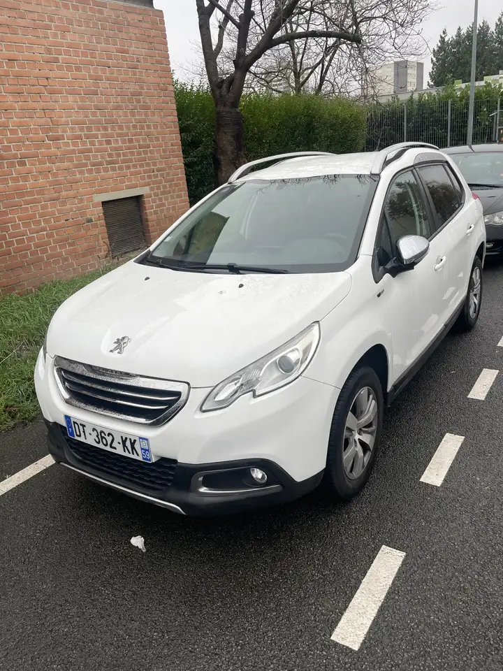 Peugeot 2008 1.2 PureTech 82ch BVM5 Style