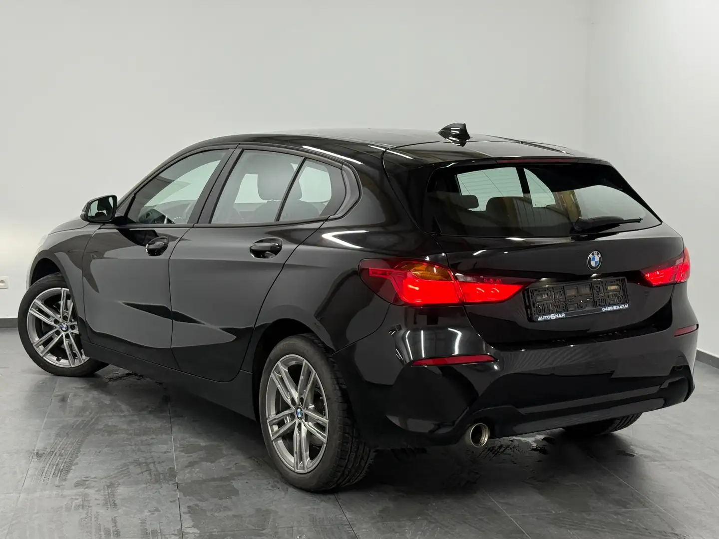 BMW 116 d (EU6c) Navi - Carnet Schwarz - 2