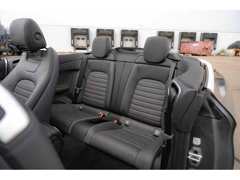 Mercedes-Benz C 200 4MATIC Cabriolet — photo 10