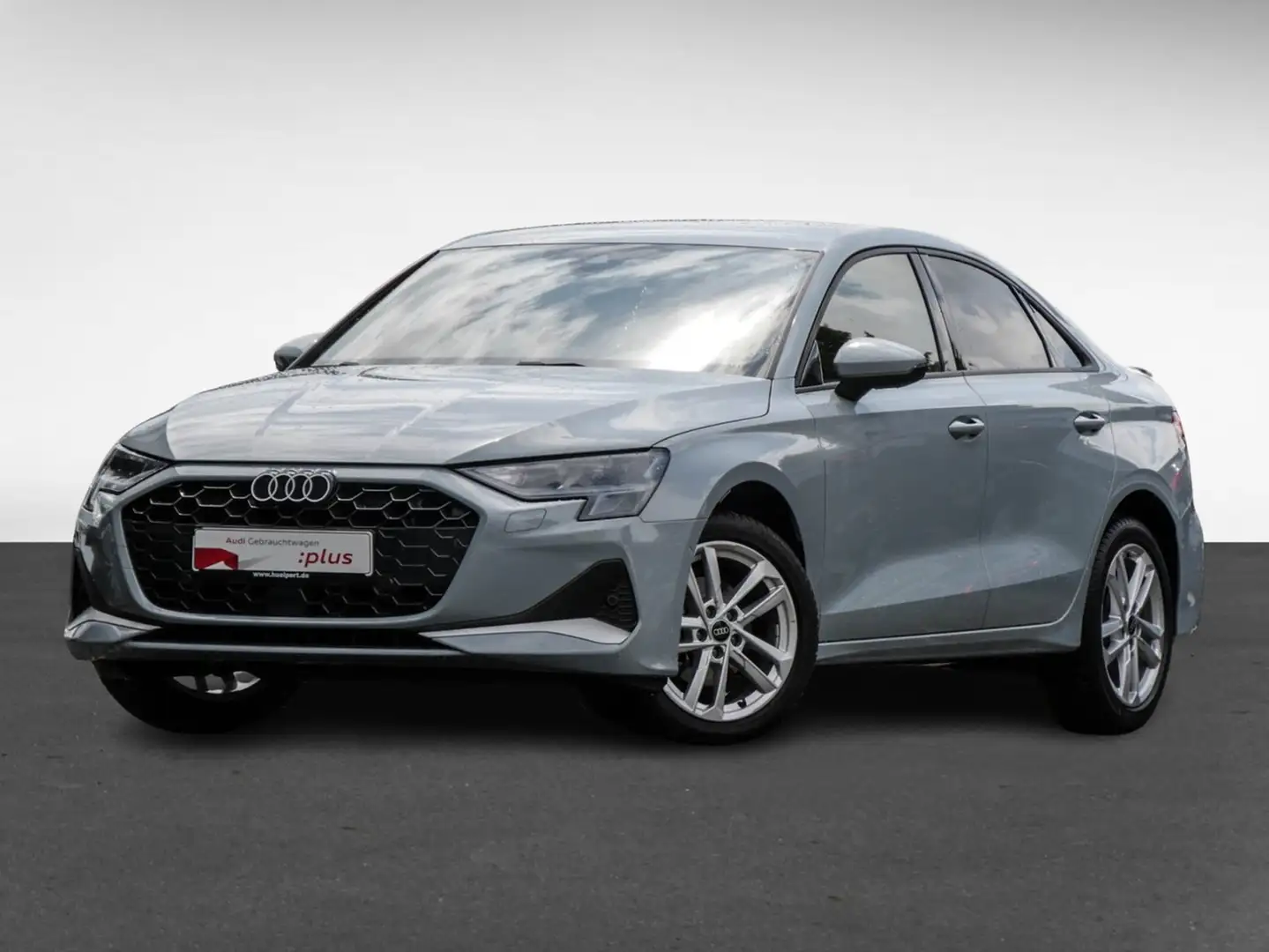 Audi A3 30 advanced FACELIFT CAM ACC LM18 NAVI+ Grau - 2
