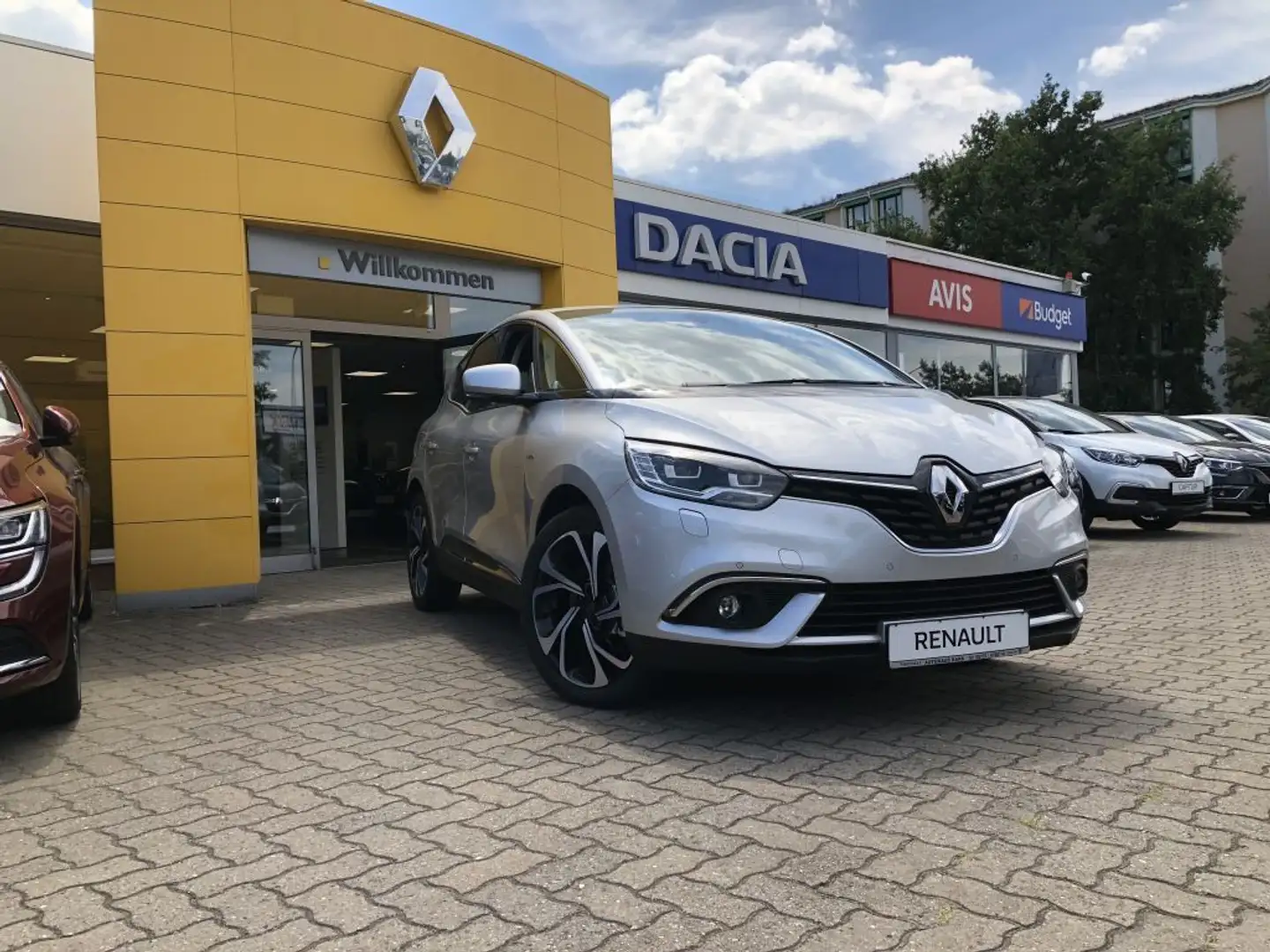 Renault Scenic ENERGY dCi 130 BOSE EDITION+WINTERPAKET Silber - 2