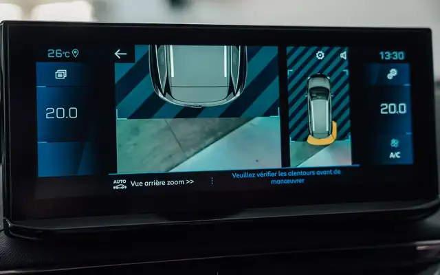 Peugeot 5008 view 16