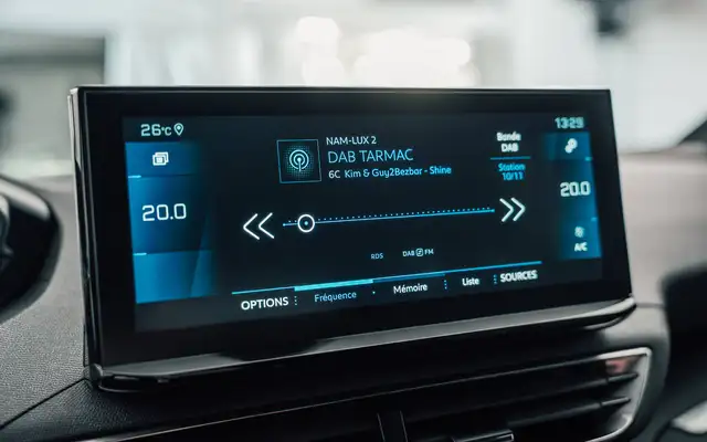 Peugeot 5008 view 19