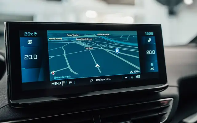 Peugeot 5008 view 18