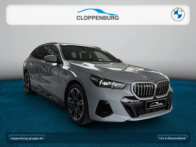 BMW 5 Series view 9