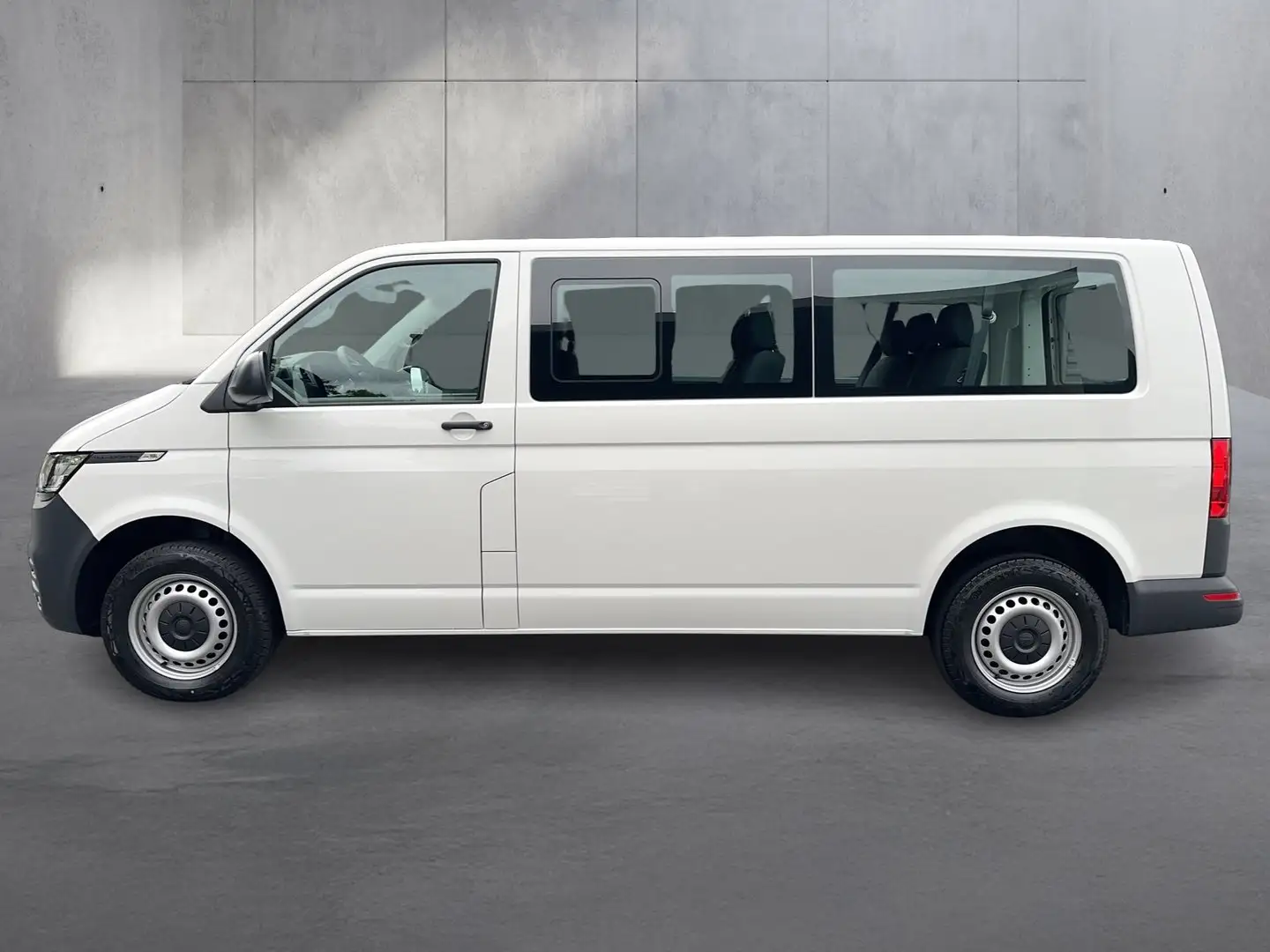 Volkswagen T6.1 Transporter Kombi LR TDI Weiß - 2