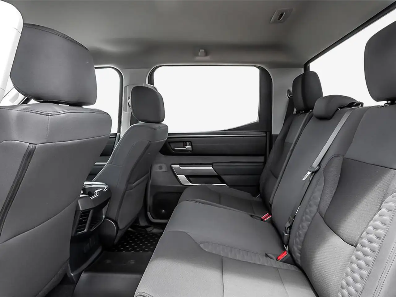 Toyota Tundra снимка Toyota Tundra