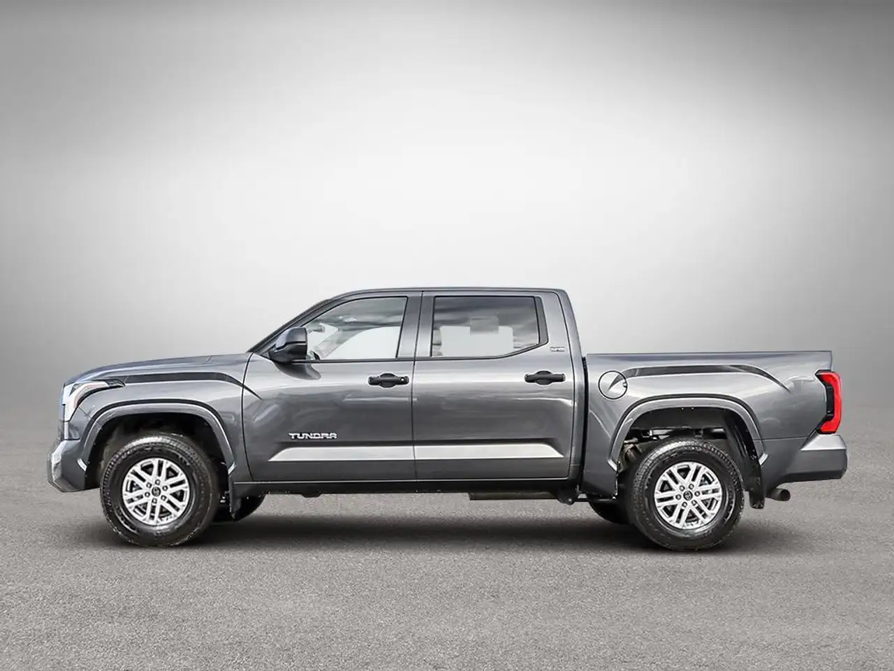 Toyota Tundra снимка Toyota Tundra