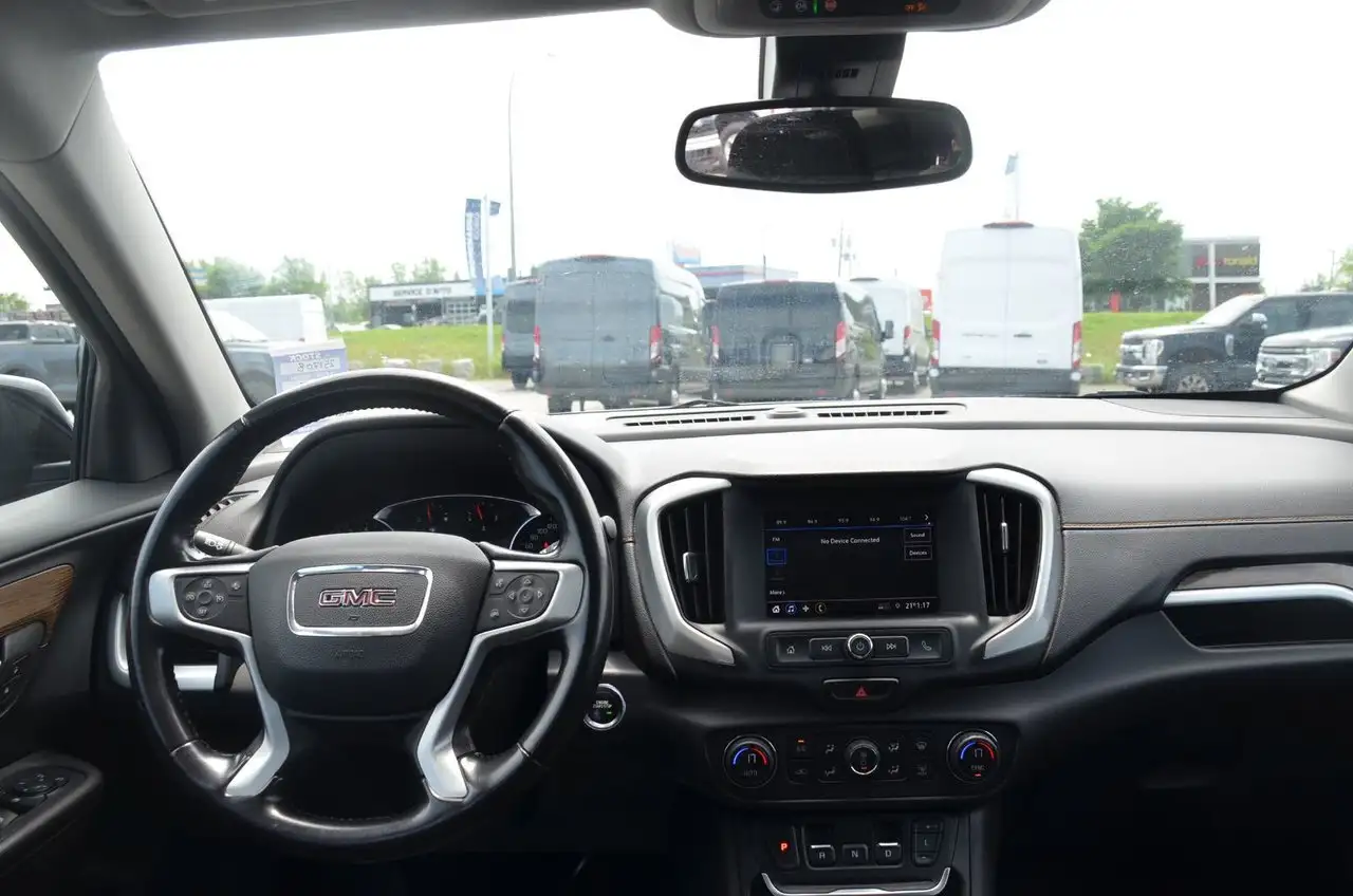 GMC Terrain photo GMC Terrain