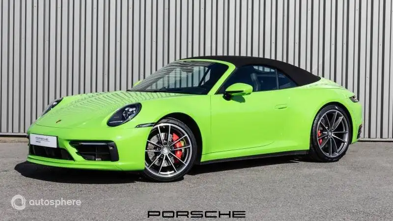 PORSCHE 911