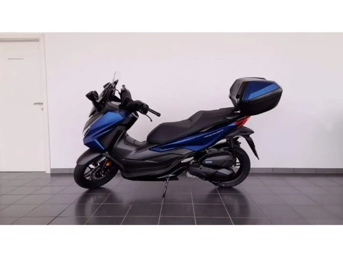Honda Forza 125 Smart Top Case SOFORT VERFÜGBAR Albastru - 1