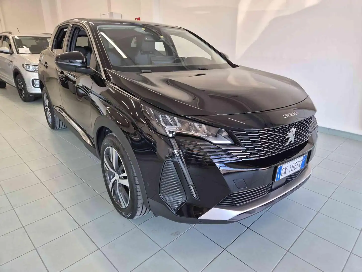 Peugeot 3008 BlueHDi 130 S&S EAT8 Allure Pack Schwarz - 2