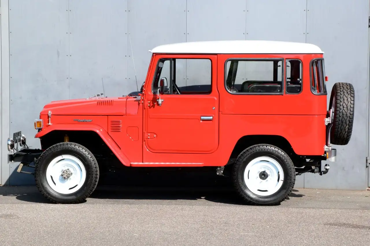Toyota Land Cruiser BJ 40 kompl. restauriert, H-Kennz., foto 6
