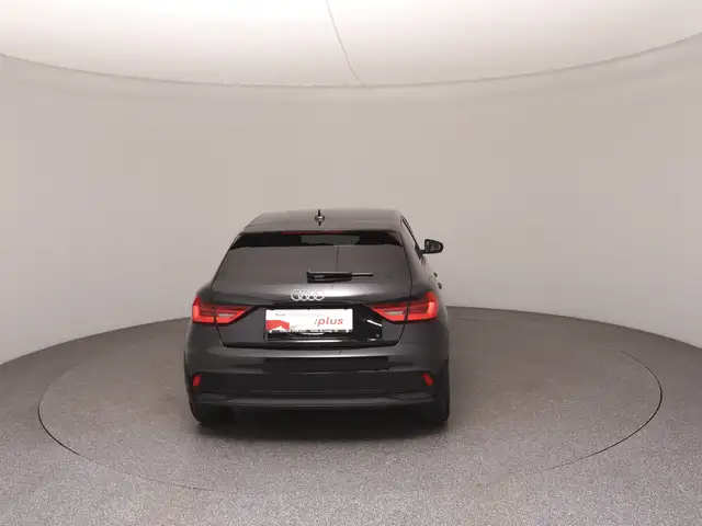 Audi A1 view 6