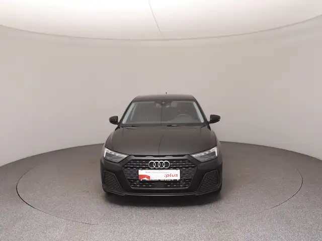 Audi A1 view 3