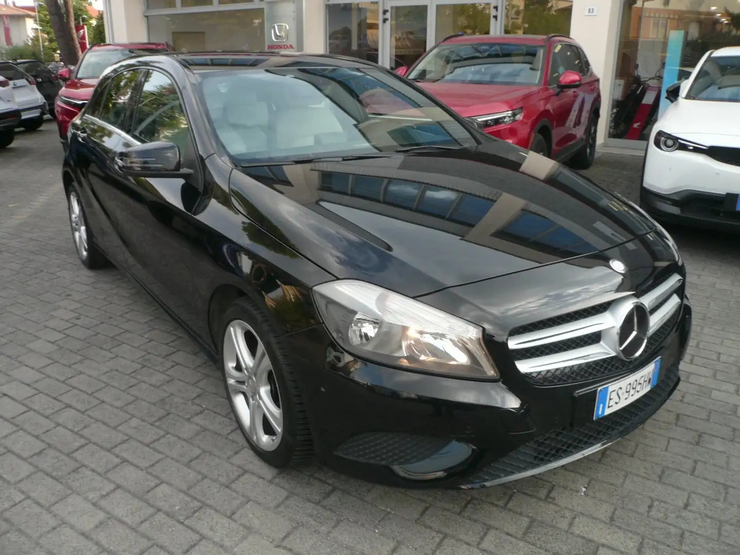 Mercedes-Benz A 180 Classe A - 1.5 cdi 109 cv per Neopatentati Nero - 2