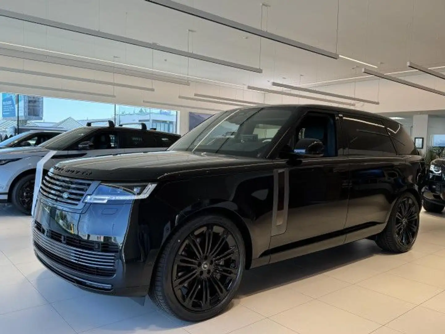 Land Rover Range Rover P615 LWB SV AHK 23-Zoll 1.600W + 80W Noir - 2