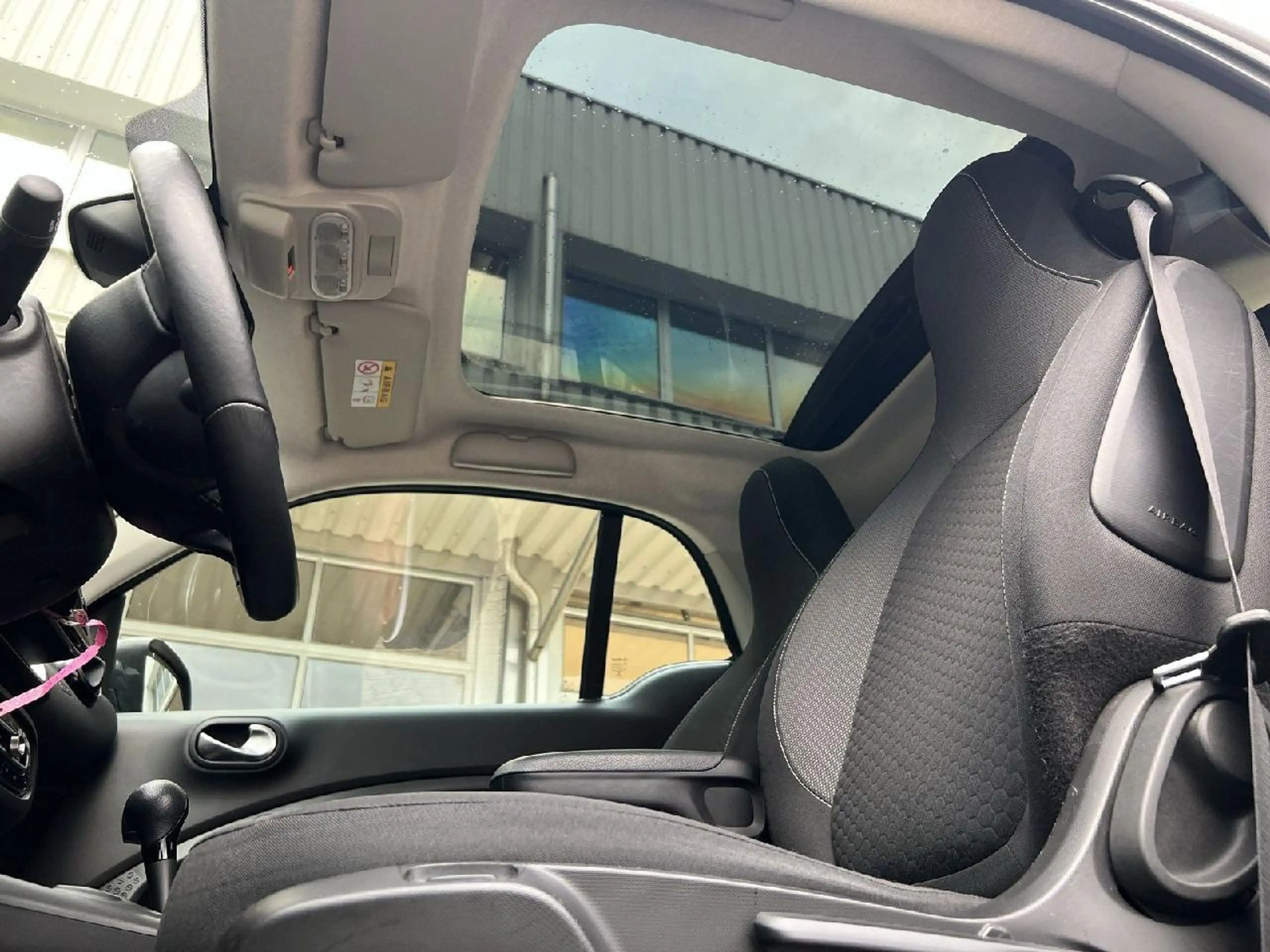 smart forTwo electric drive/EQ,KLIMA,TEMPO,LED,PANO,SH,CARPLAY, — photo 8