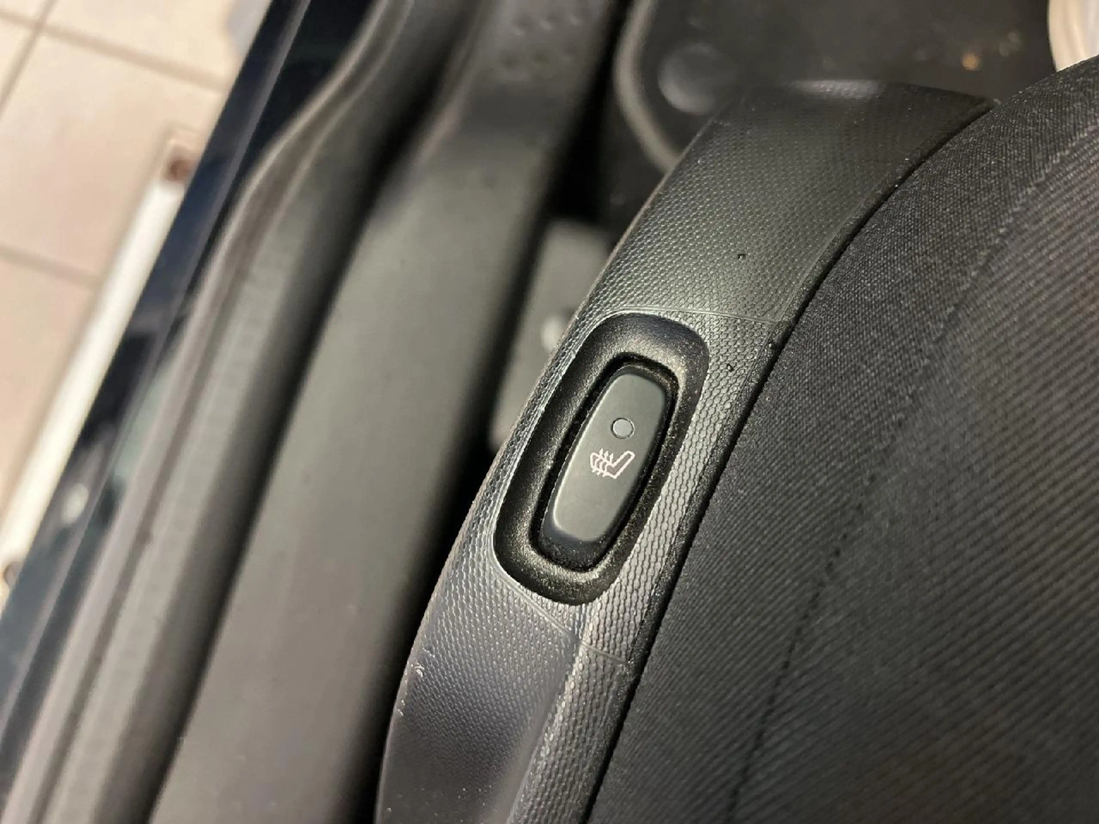 smart forTwo electric drive/EQ,KLIMA,TEMPO,LED,PANO,SH,CARPLAY, — photo 11