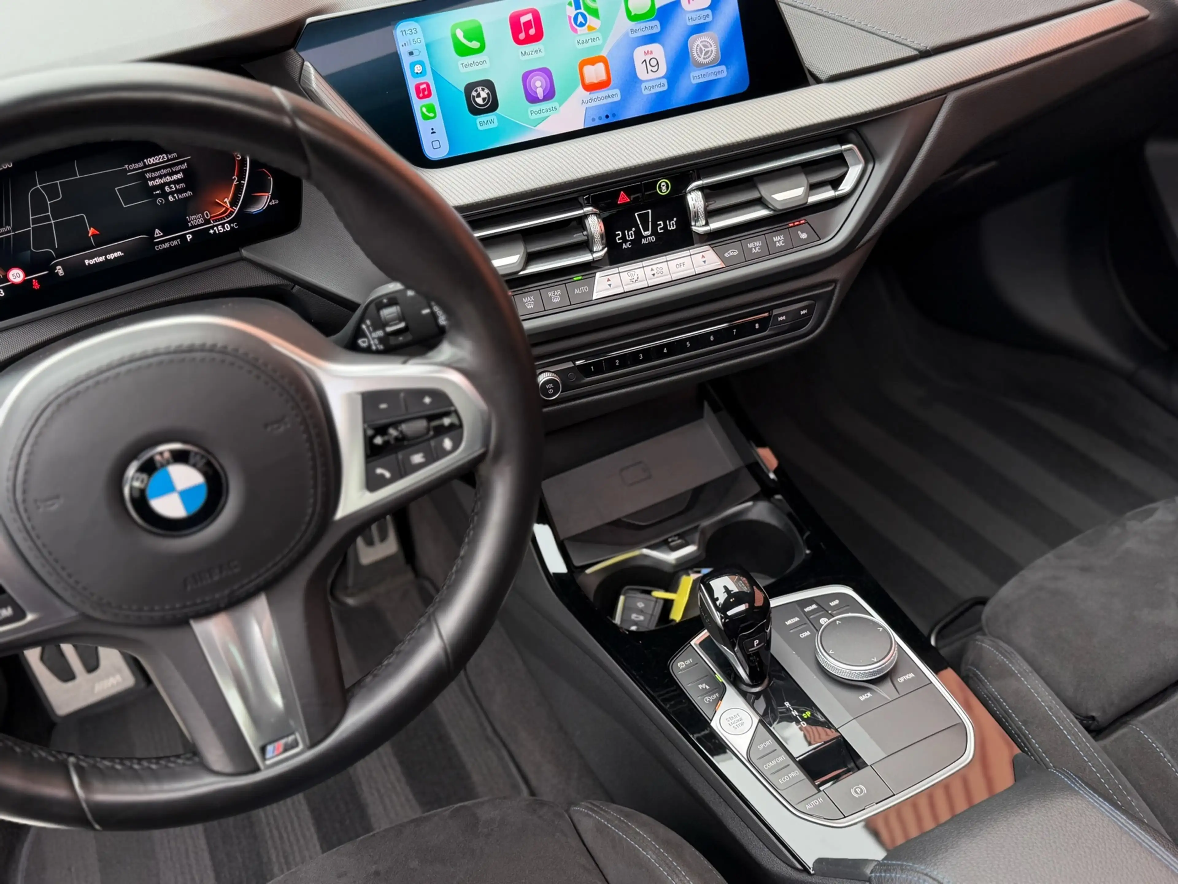 BMW 118 1-serie 118i Introduction Edition M-Sport Pano Cam — photo 11