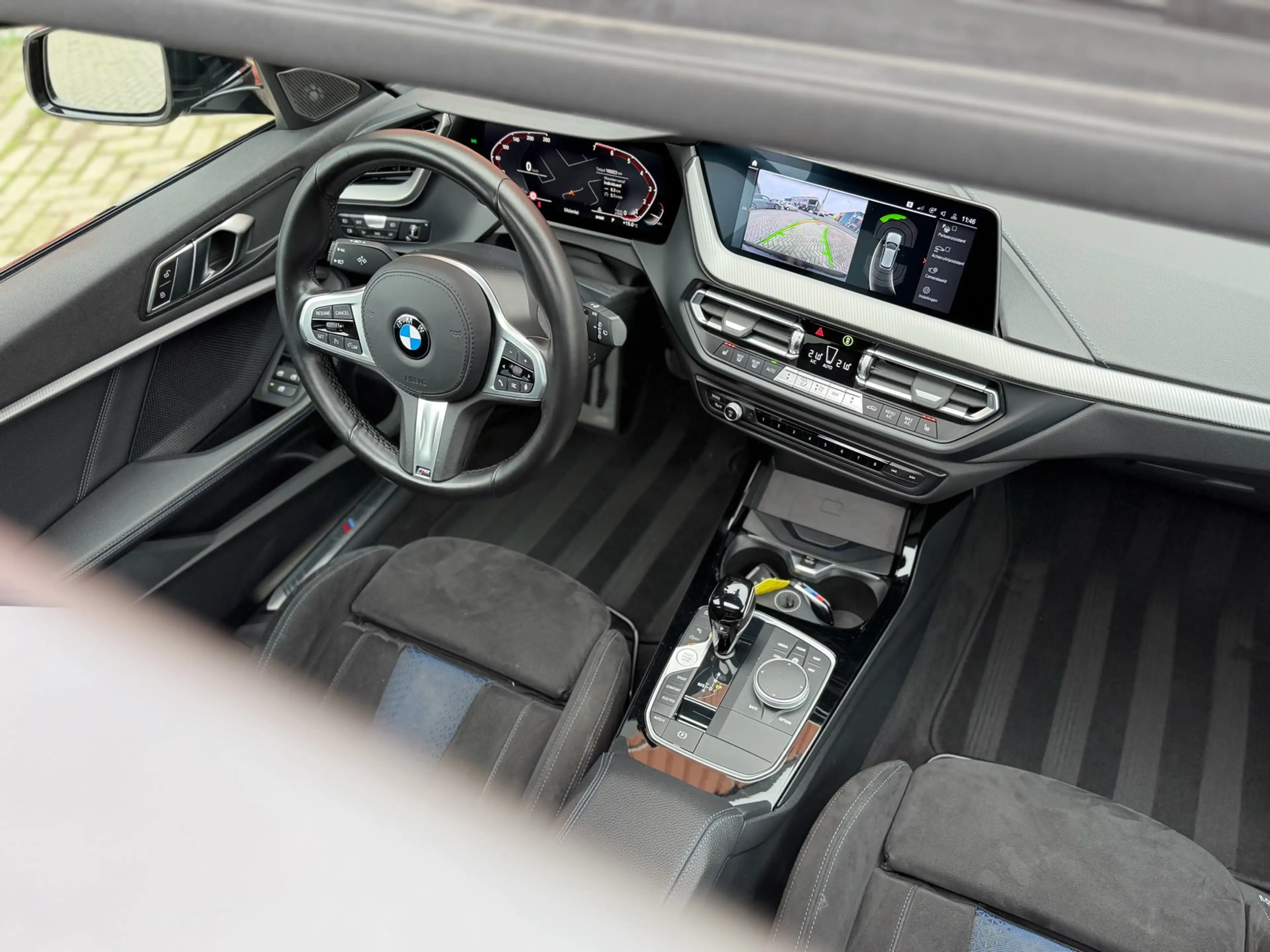 BMW 118 1-serie 118i Introduction Edition M-Sport Pano Cam — photo 2
