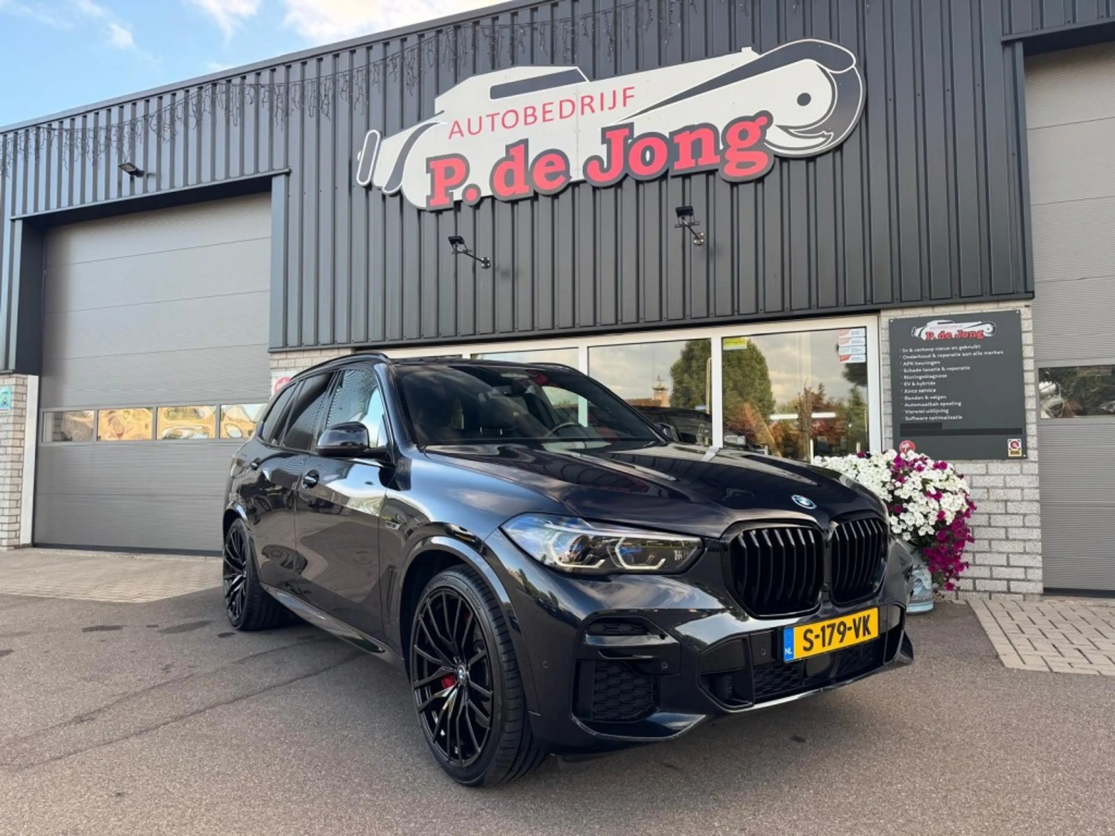 BMW X5 45E M-Sport Bowers & Wilkins Pano Softclose Laser — photo 13