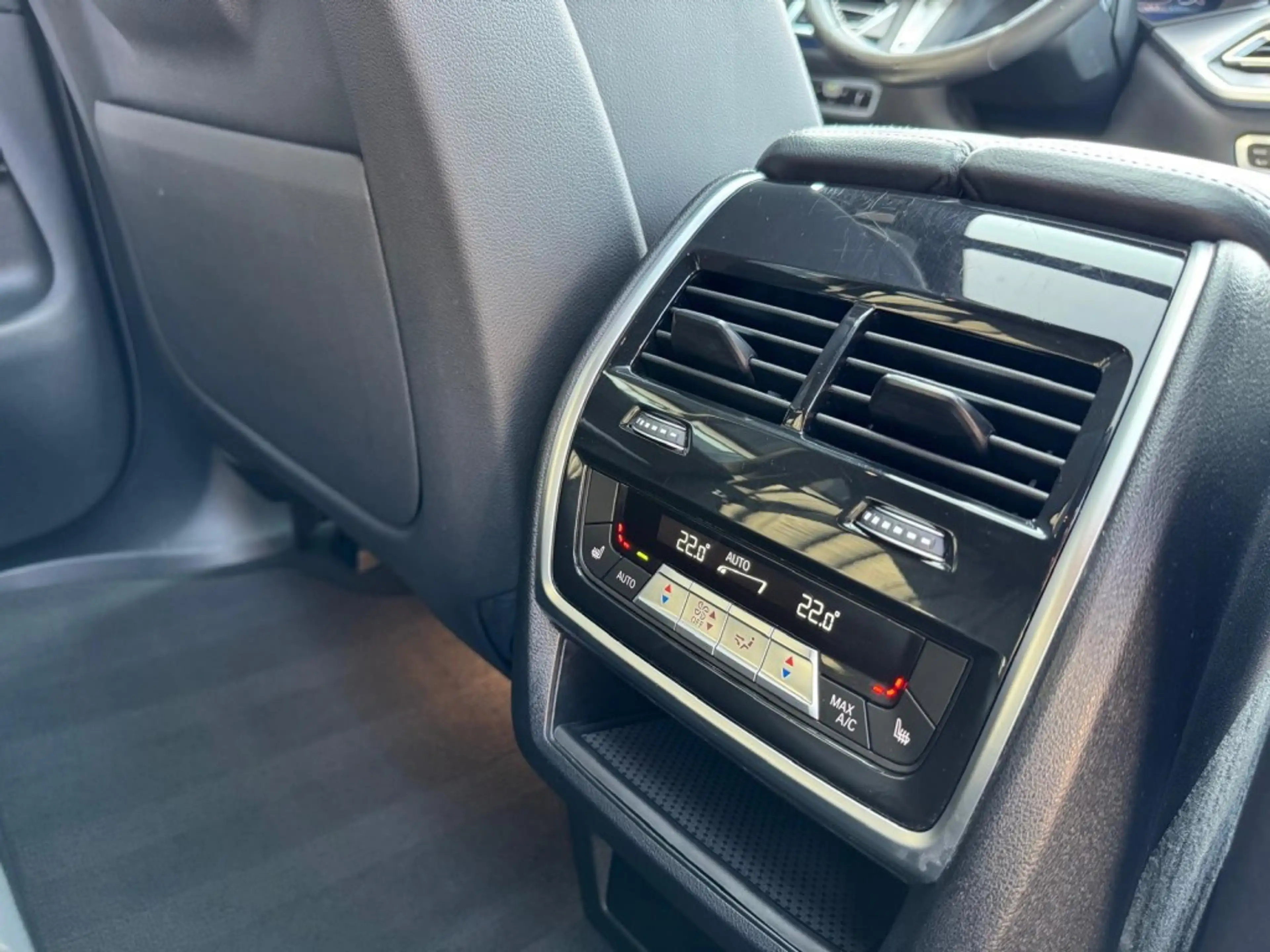 BMW X5 45E M-Sport Bowers & Wilkins Pano Softclose Laser — photo 43