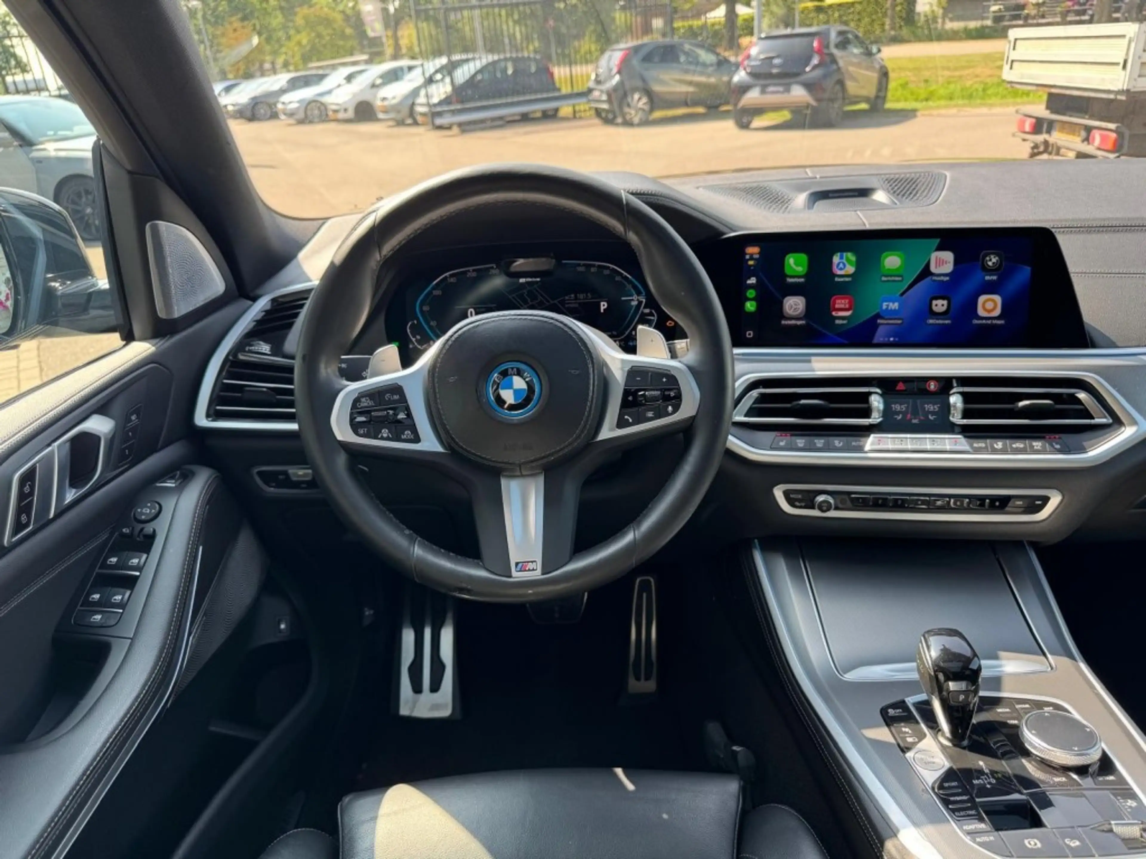 BMW X5 45E M-Sport Bowers & Wilkins Pano Softclose Laser — photo 18