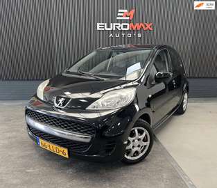 1.0-12V XS - NAP - Airco - Zuinig