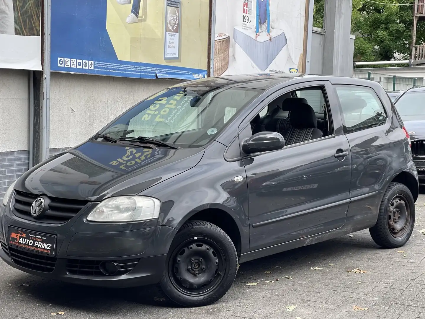 Volkswagen Fox Basis 1.4+ KLIMA+ TÜV Gris - 1
