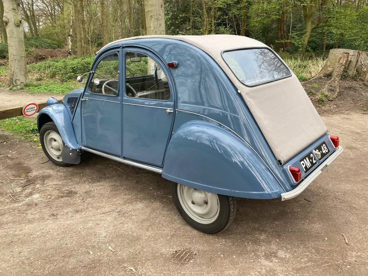 Citroen 2CV AZ, foto 4
