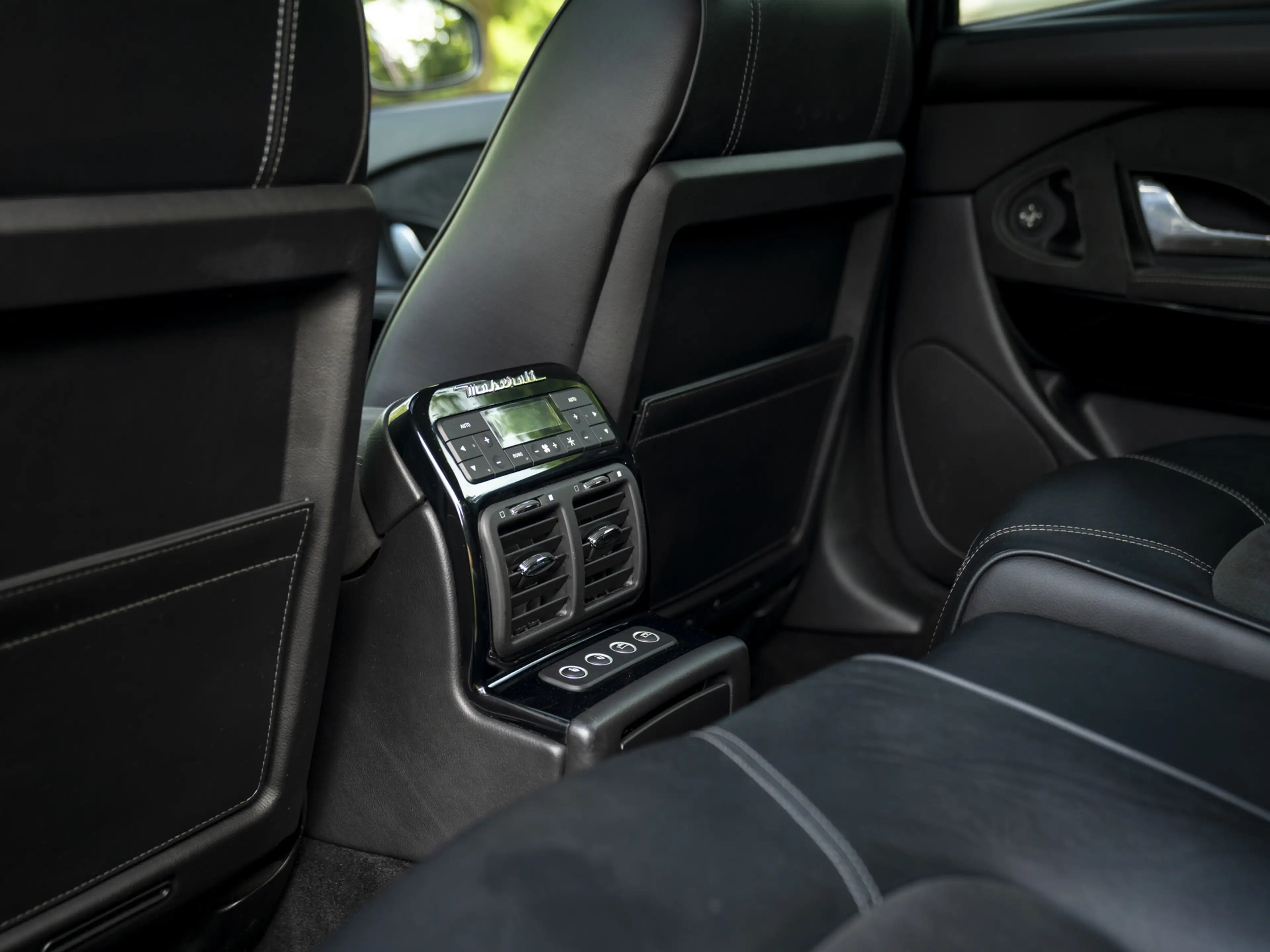 Maserati Quattroporte 4.7 Sport GTS | Schuif-/Kanteldak | Bose — photo 36